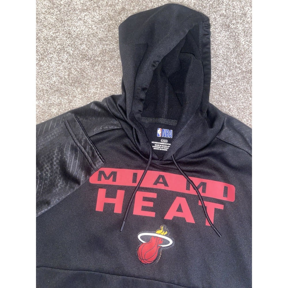 NBA‎ Miami Heat Fleece Hoodie Mens Size Large Black And Red Basketball Warm Gym